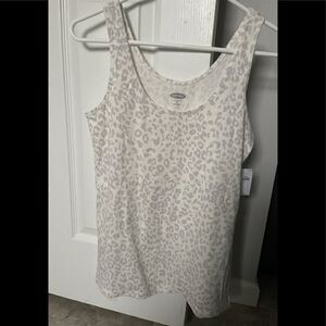 🆕 Cheetah print tank top